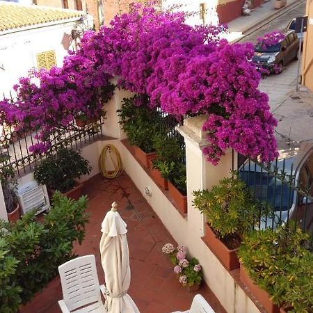 Monolocale In Villa Centrale La Maddalena  Exterior photo
