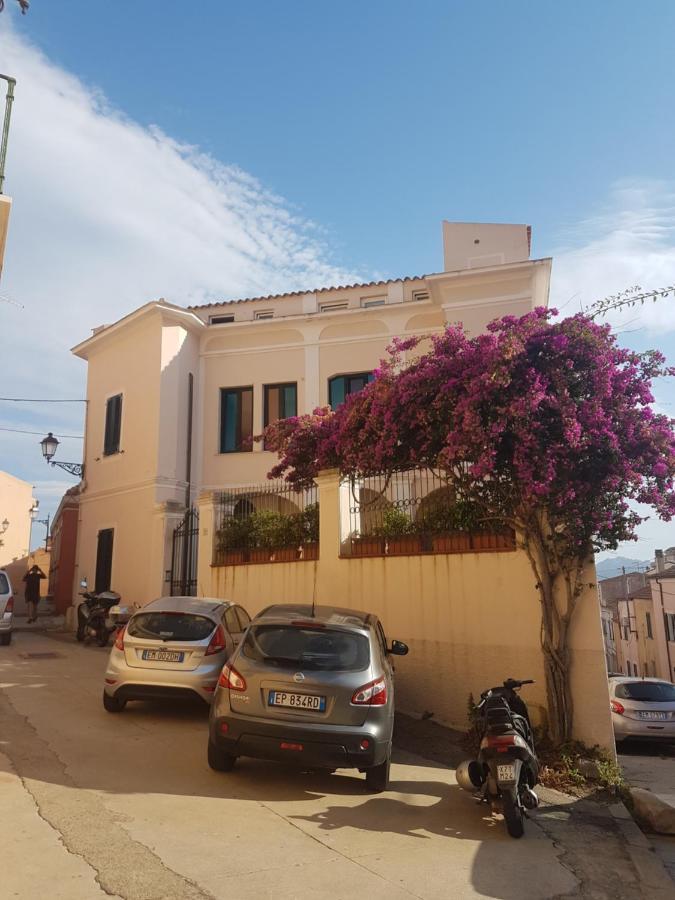Monolocale In Villa Centrale La Maddalena  Exterior photo